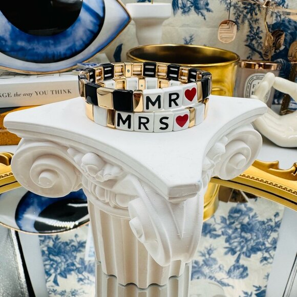 🆕 ROXANNE ASSOULIN 🧿 NWOT Mr & Mrs Set Of Two Enamel And Gold-Tone Bracelets - Picture 8 of 14